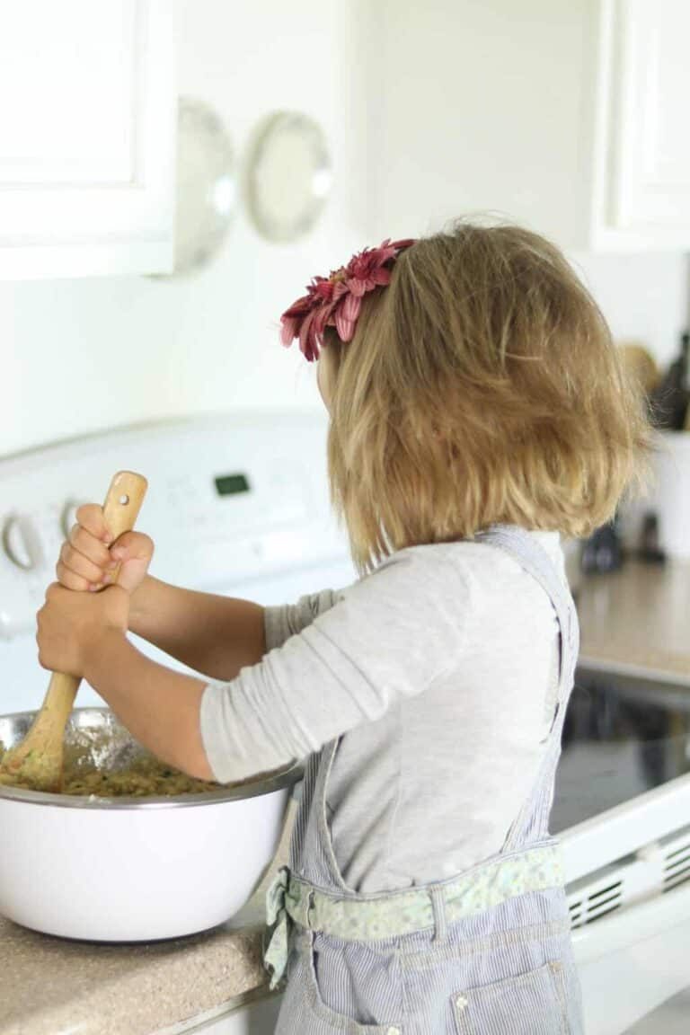 10 Tips to Get: Picky Kids to Eat Healthy