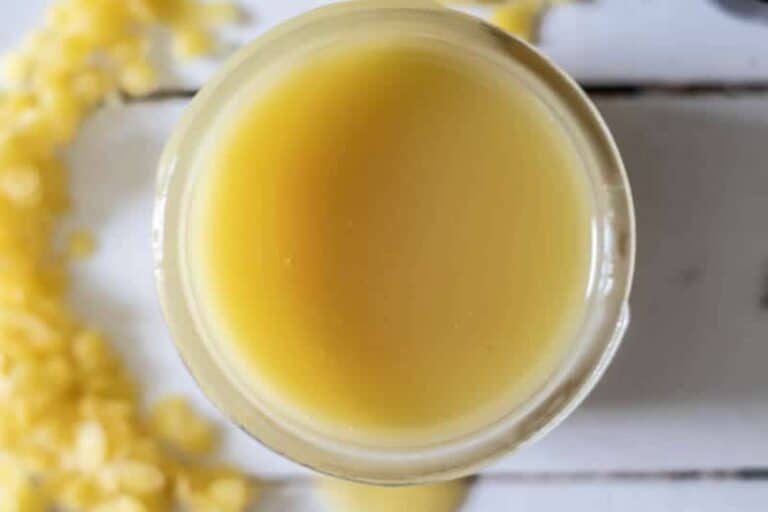 All-Natural Vapor Rub