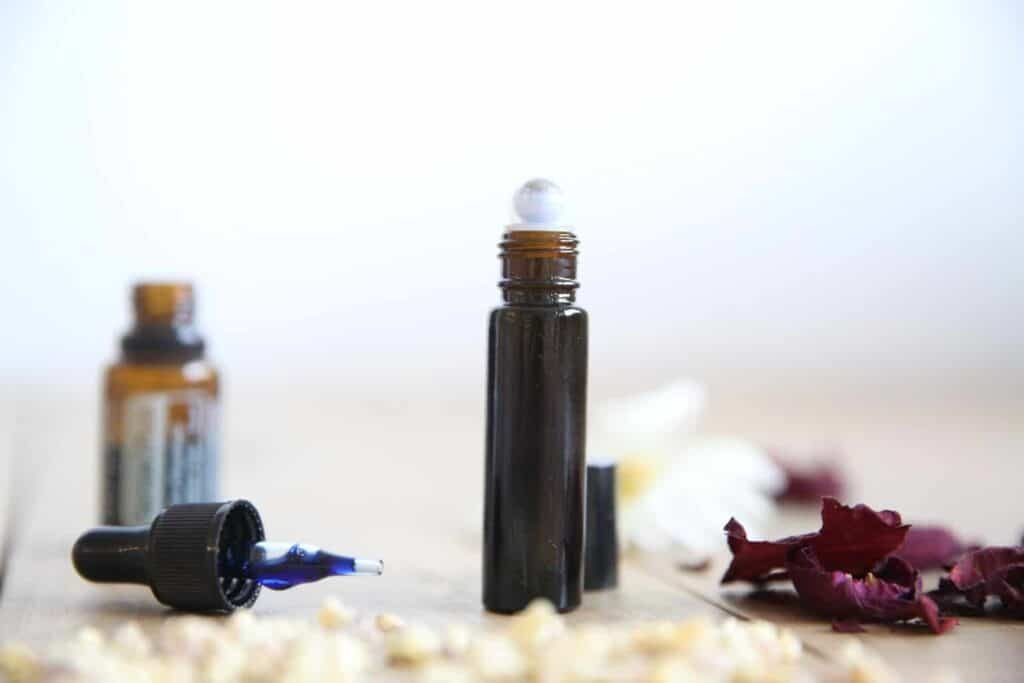 Best Roller Bottle: Blend for Scars