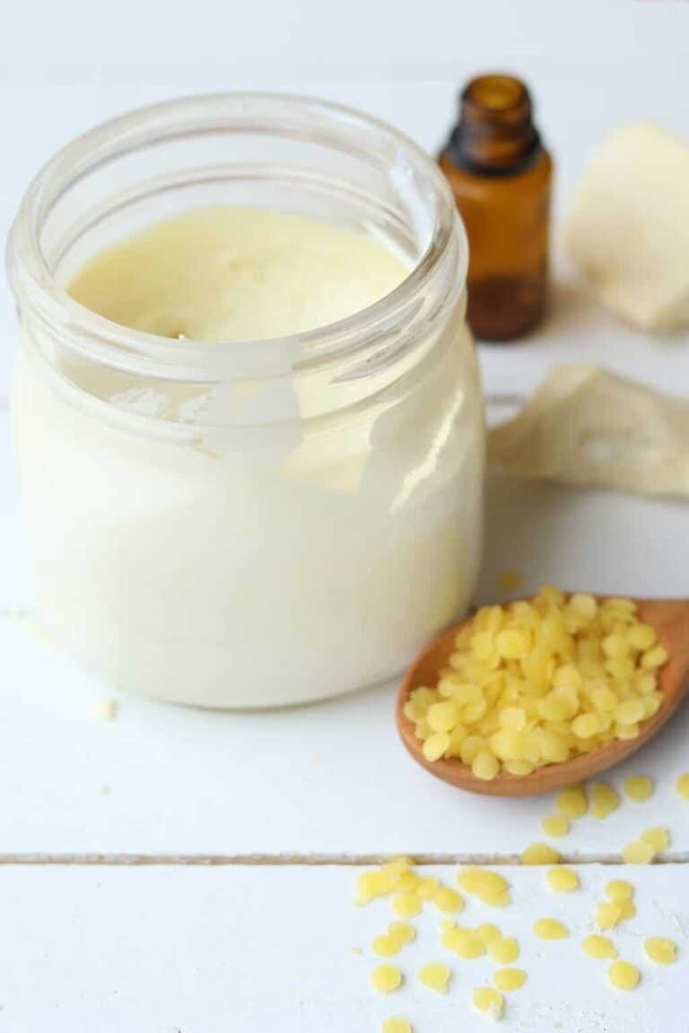 DIY All: Natural Sunscreen Recipe