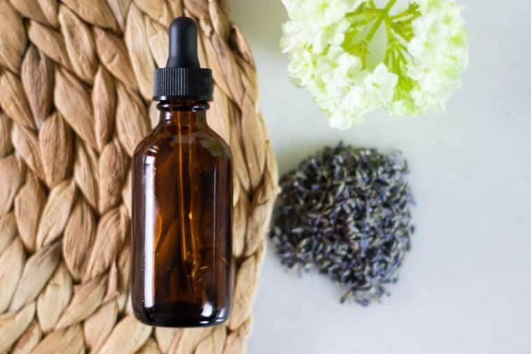 5 Anti-Aging: Serum Recipes