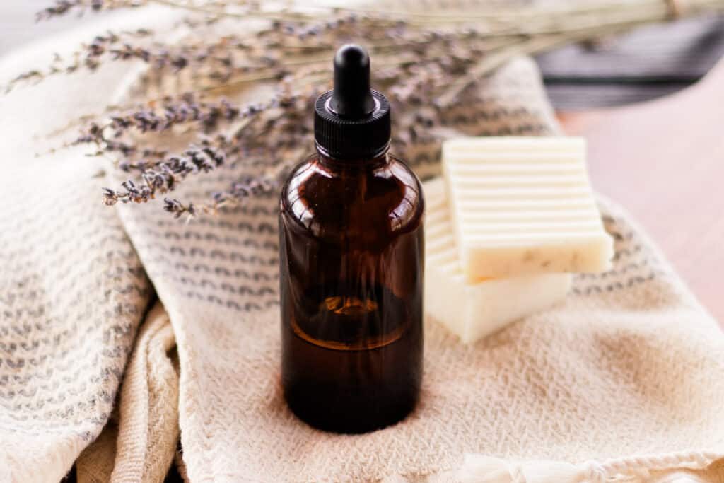 6 DIY: Bath Oil Recipes