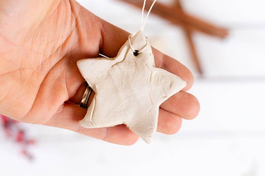 DIY Essential: Oil Diffuser Ornaments