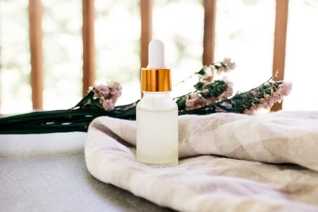 DIY Eye Serum
