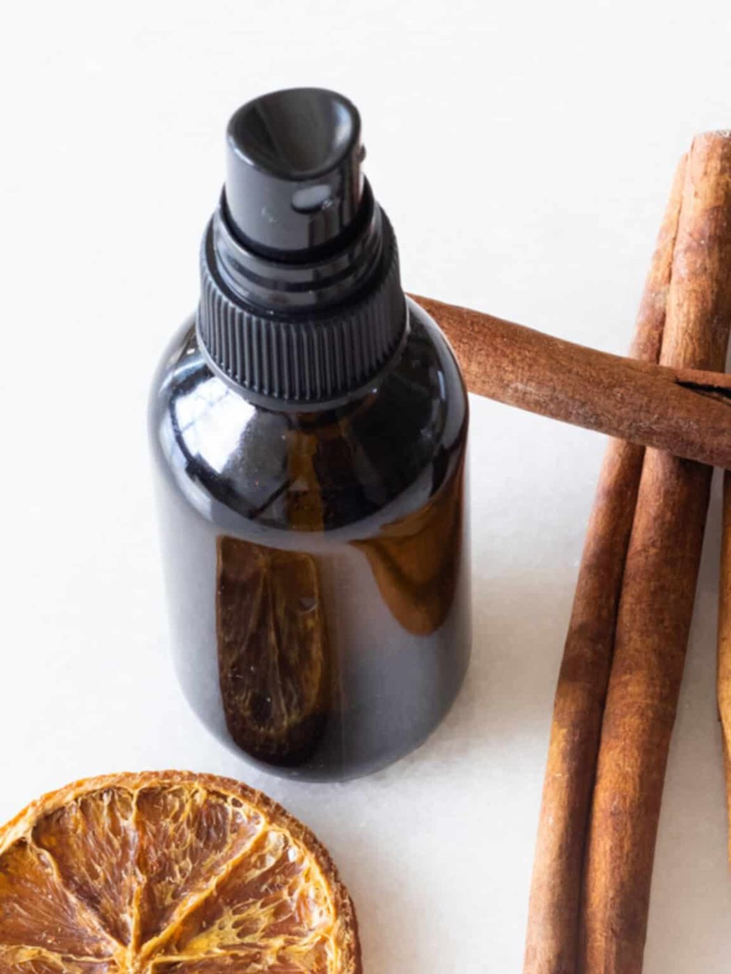 DIY Hand: Sanitizer Spray