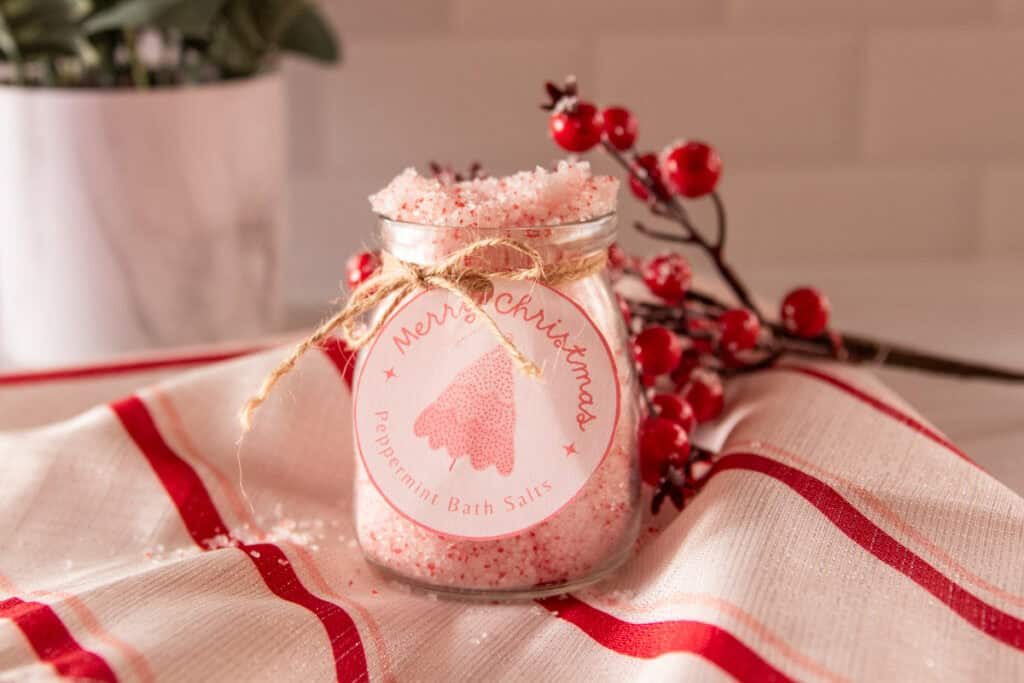 DIY Peppermint: Bath Salts