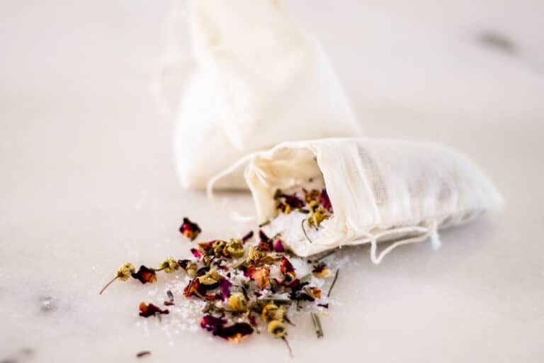 3 Herbal: Bath Tea Recipes