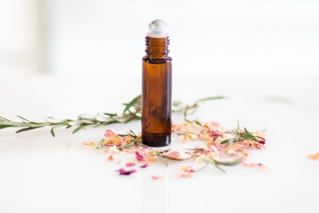 Essential Oils: for Dark Circles