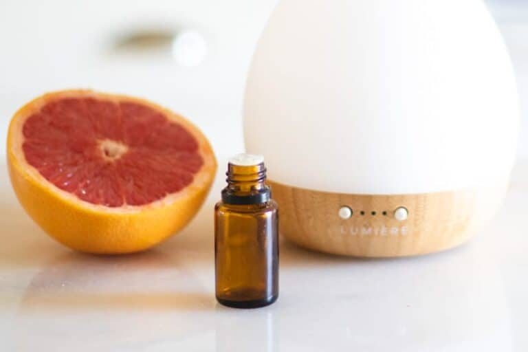Grapefruit Essential Oil Uses & Diffuser Blends