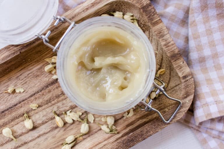 DIY Curl: Enhancing Cream