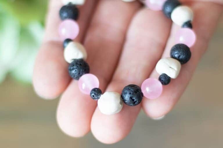 Homemade Essential: Oil Diffuser Bracelet