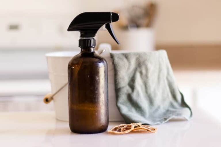 Homemade Dusting Spray