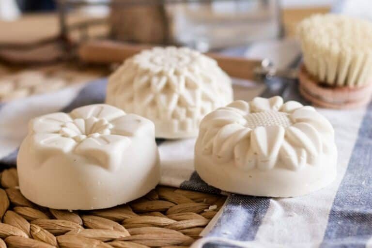 Moisturizing Cold: Process Soap Recipe