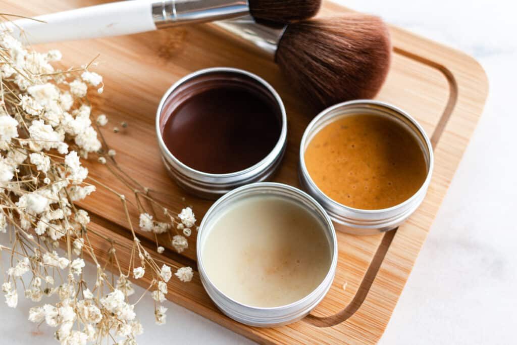 3 DIY: Highlighter Recipes