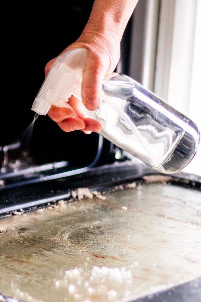 Homemade Natural: Oven Cleaner