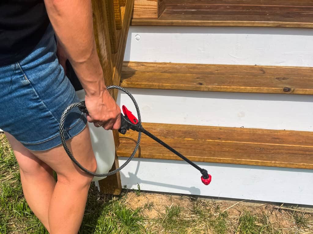 DIY Natural: Weed Killer