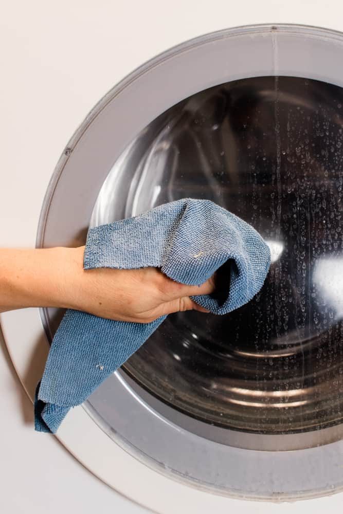 An Easy Fix for When: Your Washer Smells Like Mildew