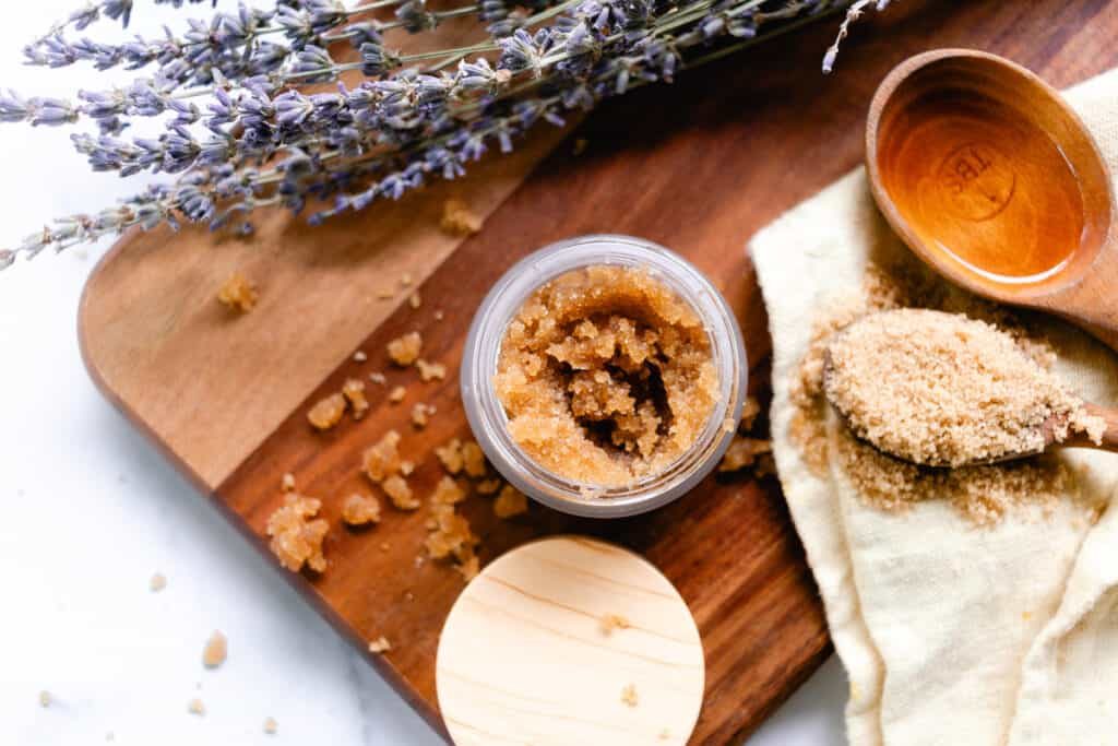 How to Exfoliate: Underarms the Natural Way