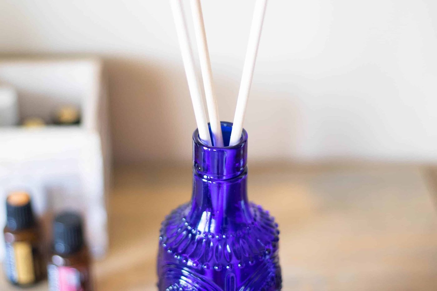 DIY Essential: Oil Reed Diffuser