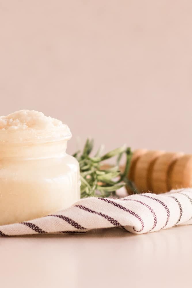 Protein hair treatment in a pot.