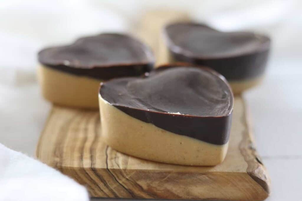 Paleo Peanut Butter: Chocolate Hearts|Healthy Valentine Treat