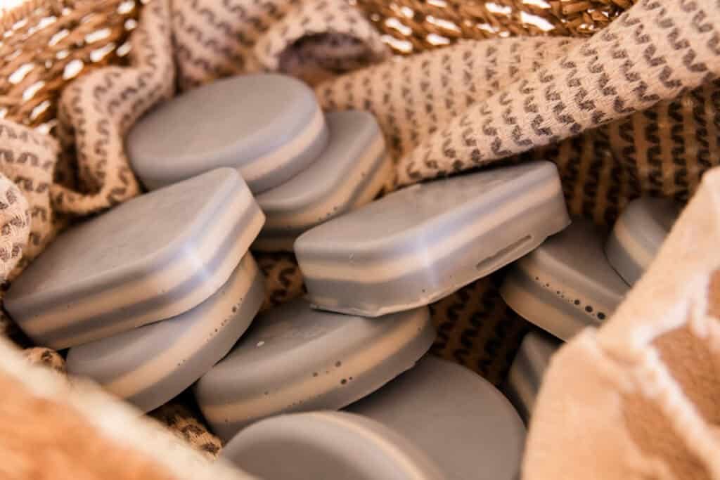 Homemade Peppermint: Layered Soap