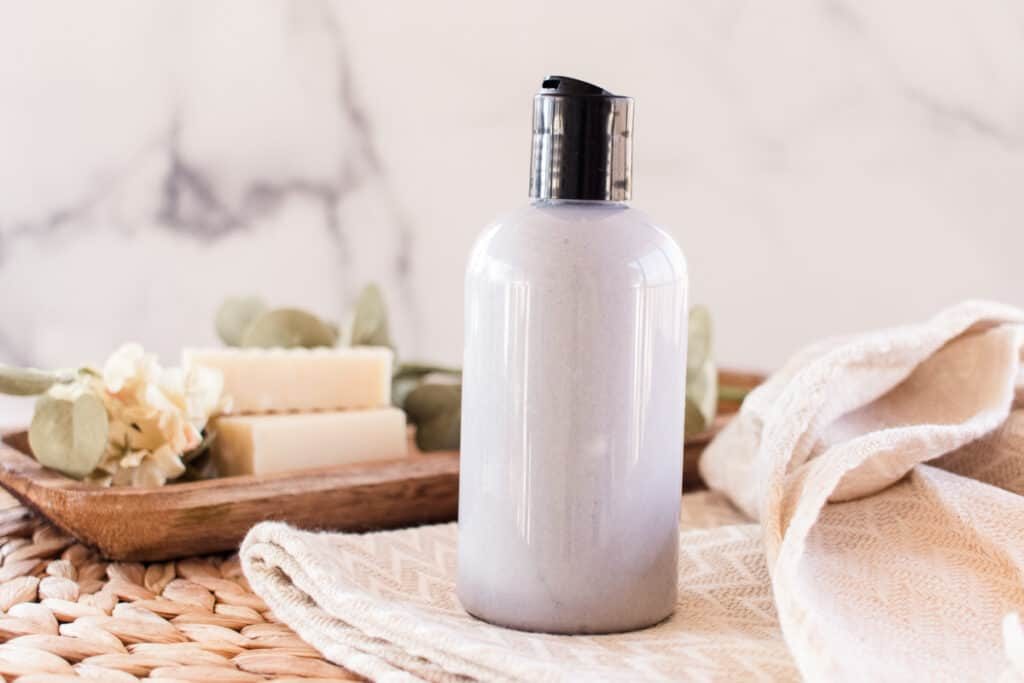 Homemade Shampoo for: Hard Water Buildup