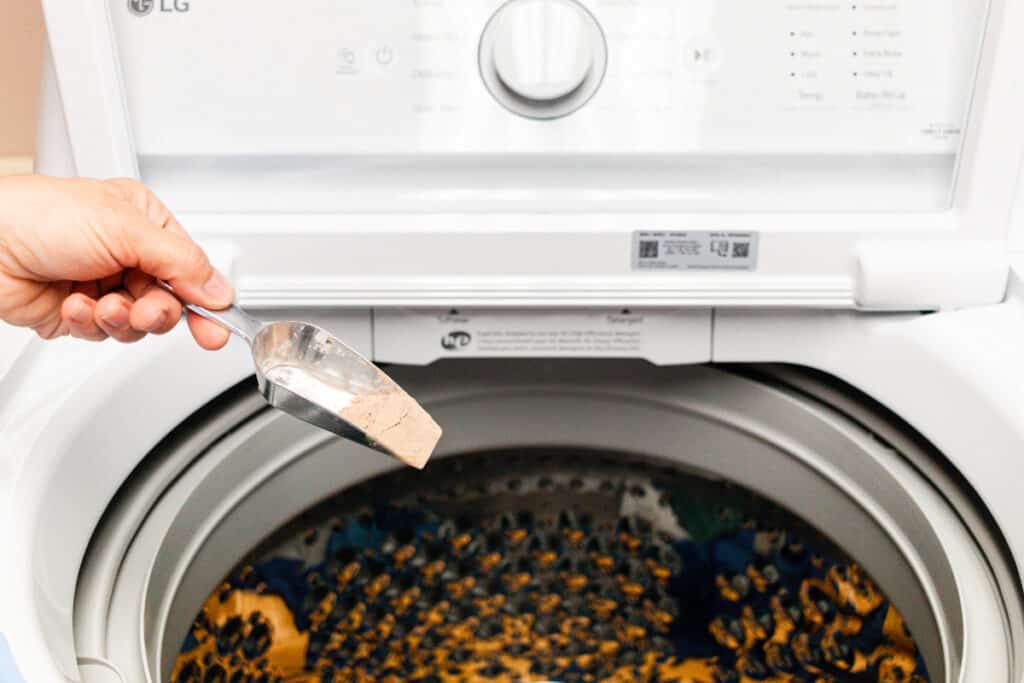 Natural Laundry DIYs for: a More Sustainable Life
