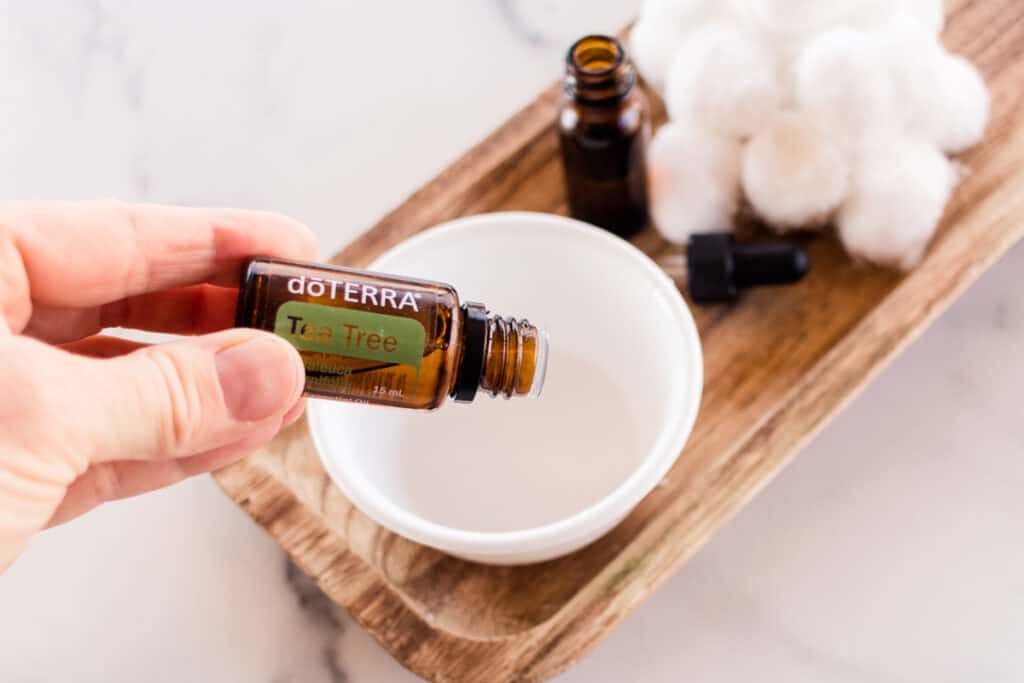 Using Tea Tree: Oil For Ingrown Hairs