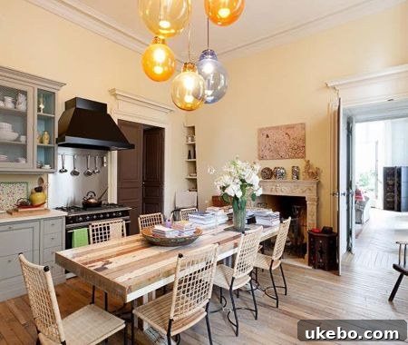 Chic kitchen layout with dining area extension