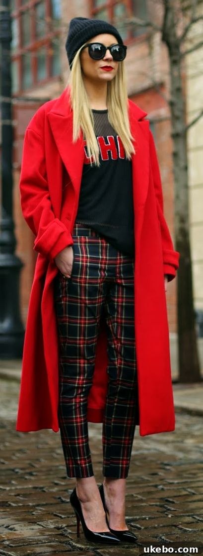 Mastering Your Small Closet My 5 Fall Winter Capsule Wardrobe Essentials 5 Stylish woman wearing a long camel winter coat