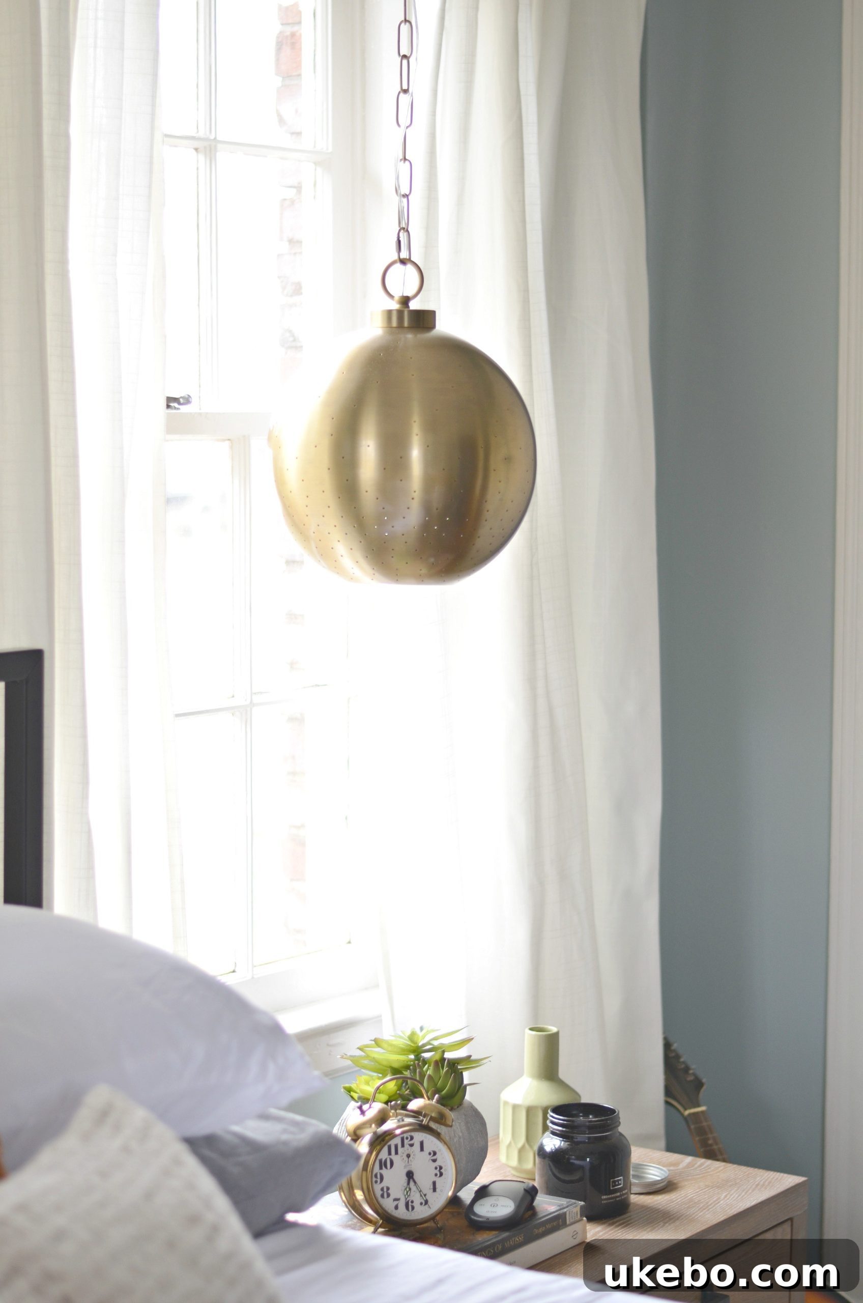 Mid-century modern pendant lights 1
