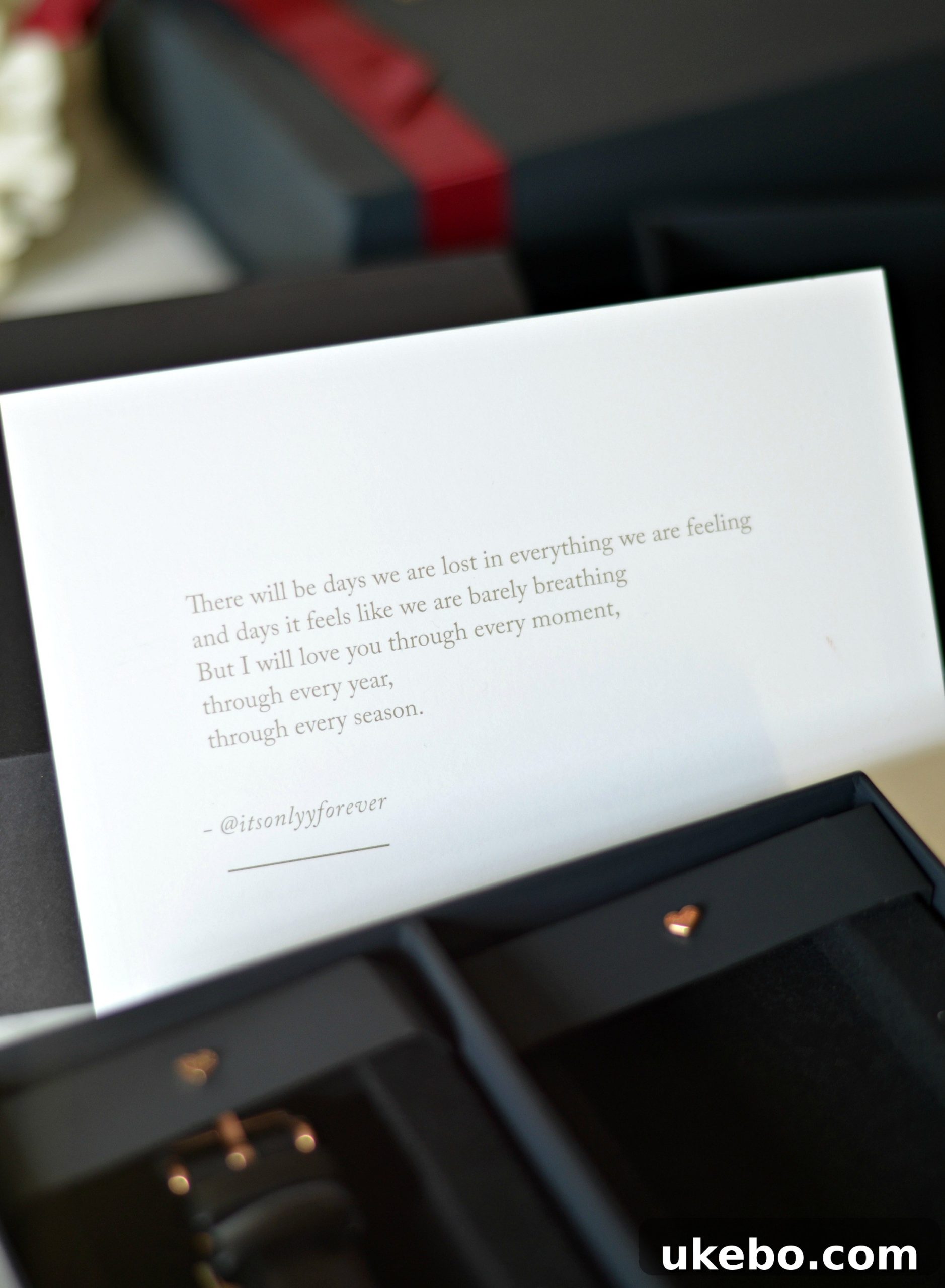 Daniel Wellington: Time to Love 11 Personalized poem with Daniel Wellington gift
