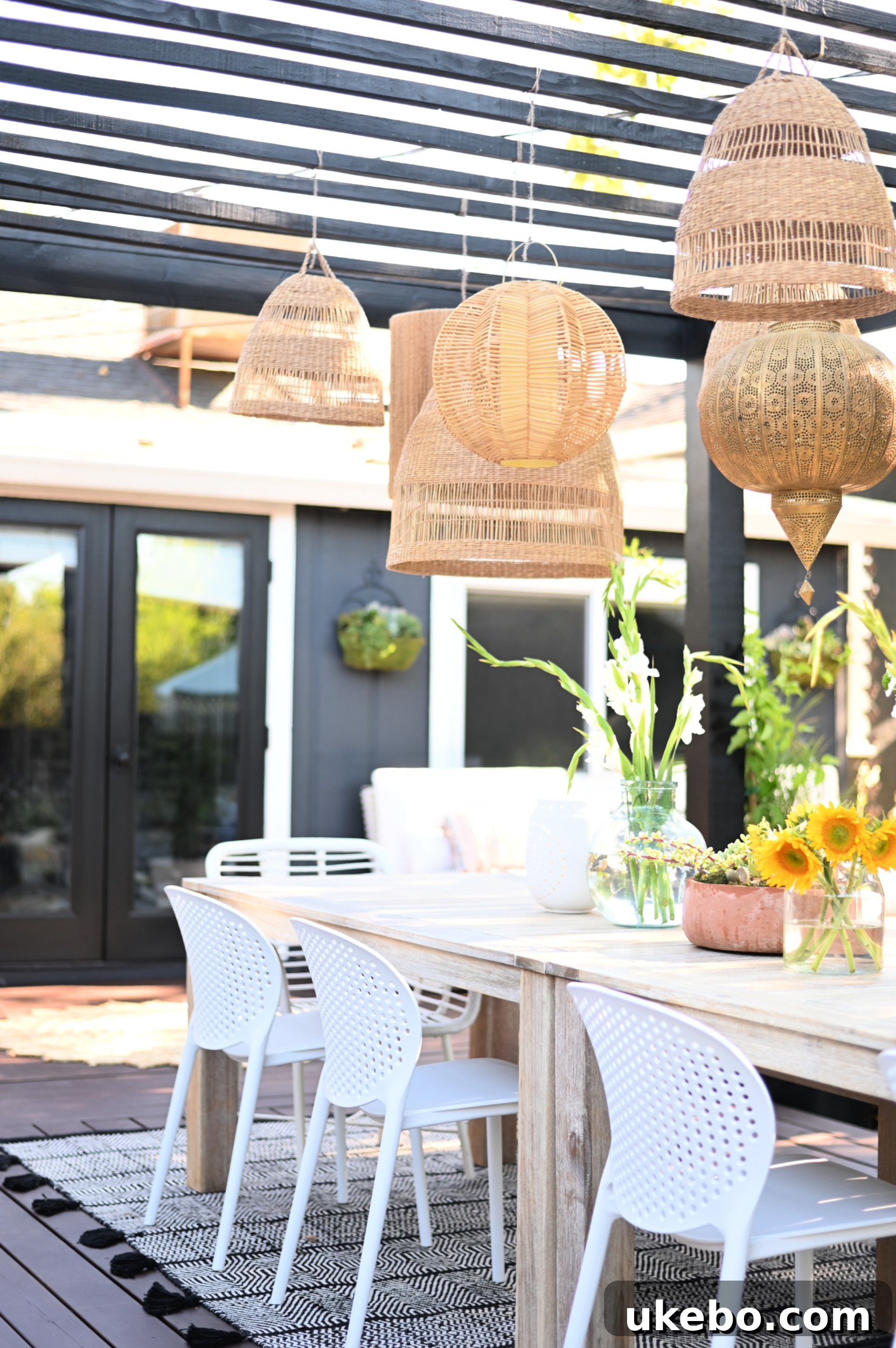 Article Dot chairs around the dining table